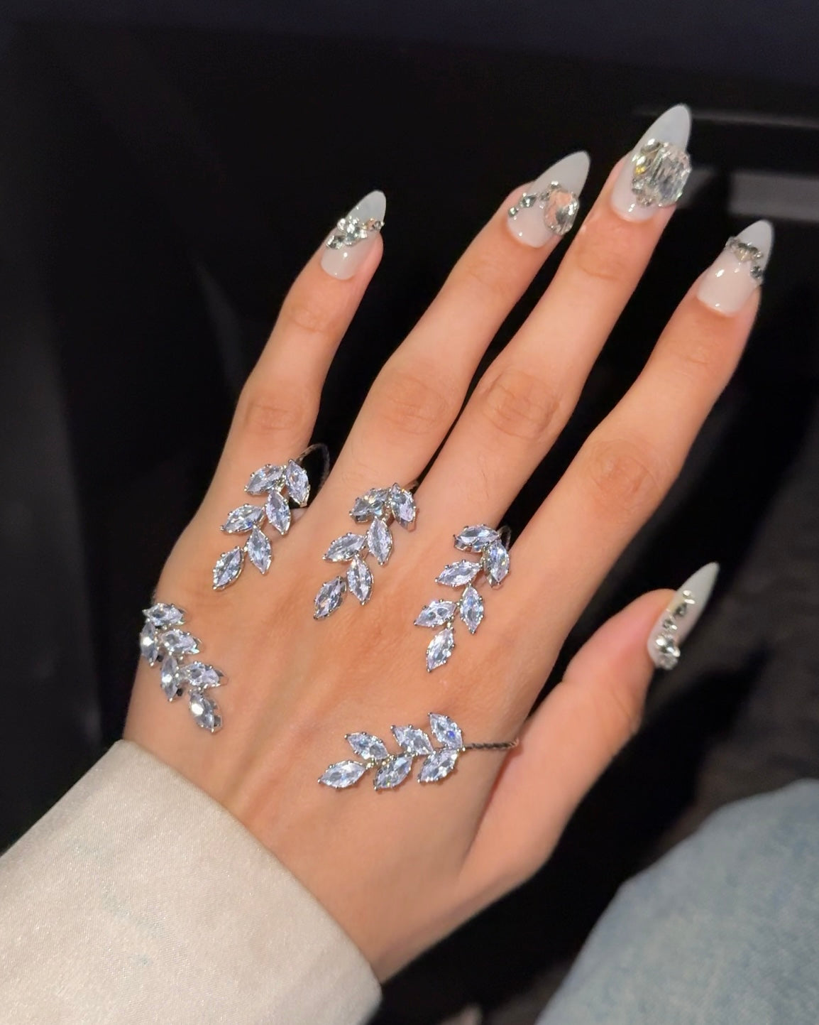 Moonlit Hand Veil Jewellery