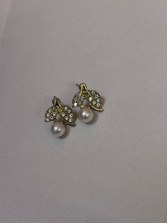 🍒 Crystal Cherry Pearl Studs