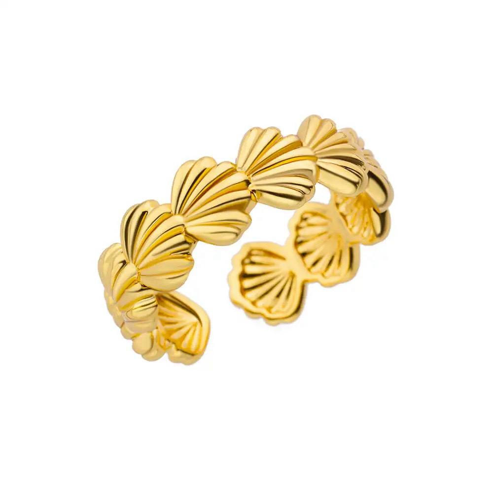 Shells in Sync Gold Ring