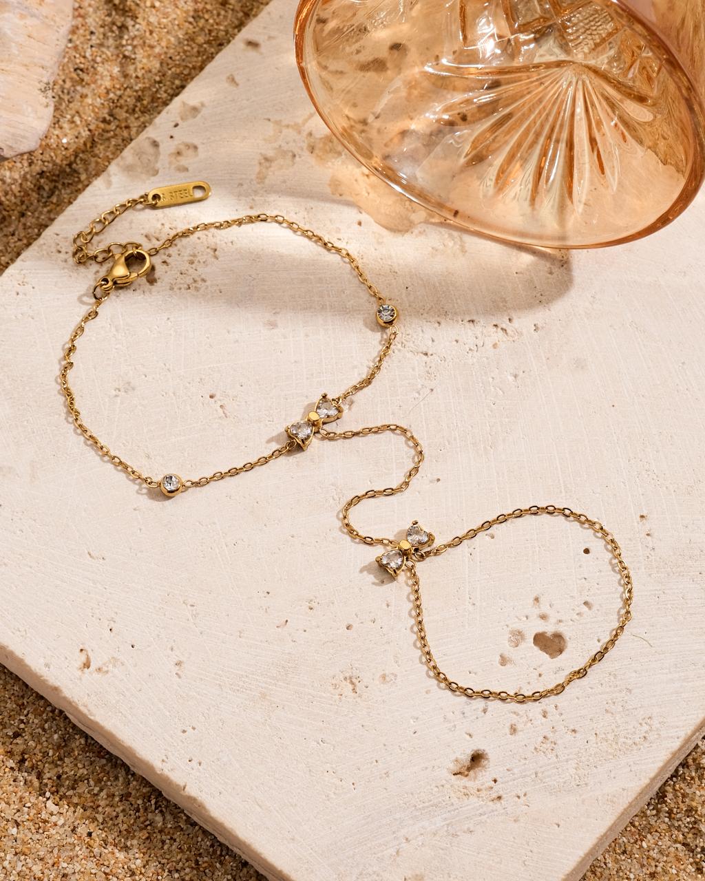 Threads of Gold! Bow Hand-chain