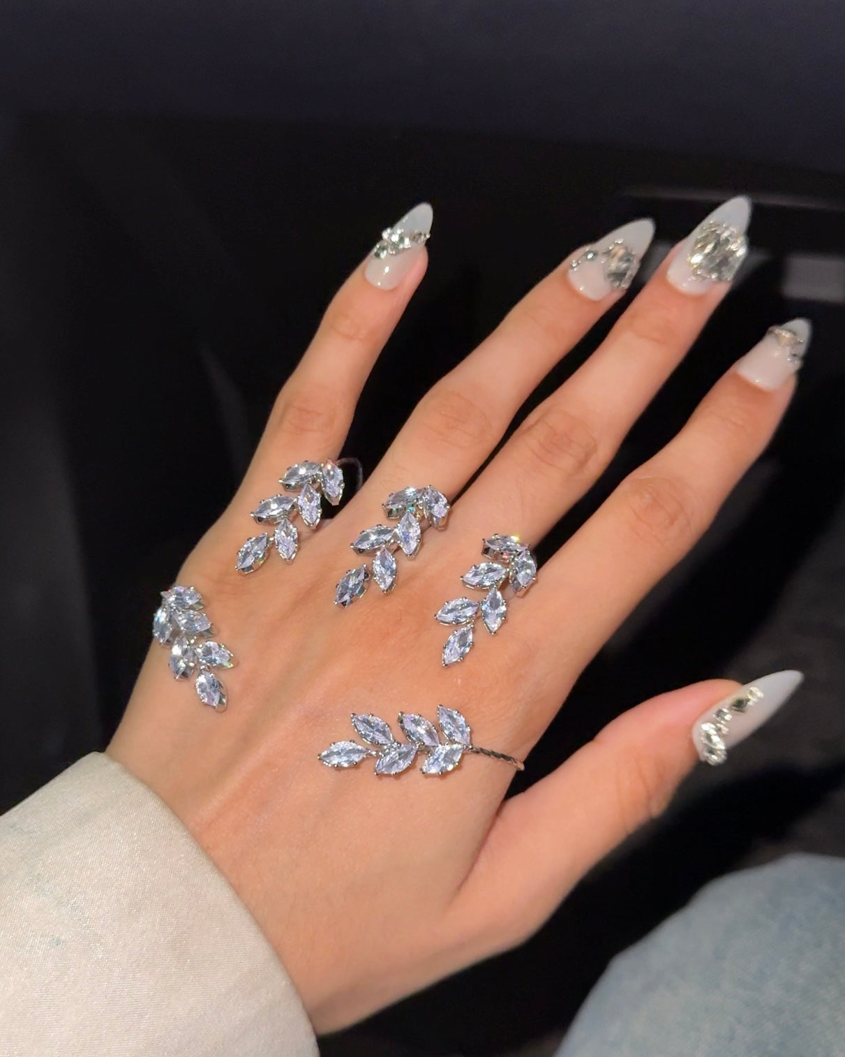 Moonlit Hand Veil Jewellery