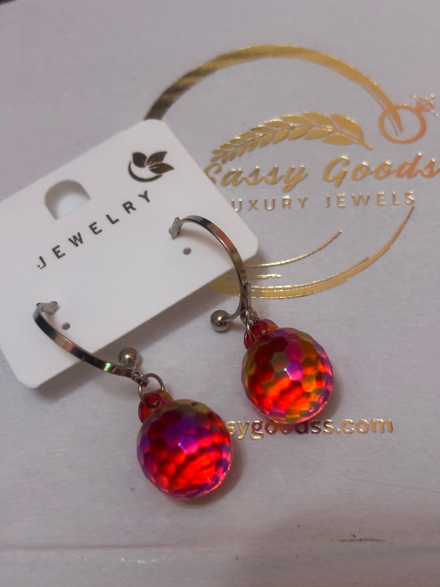 💎 Iridescent Prism Drop Earrings