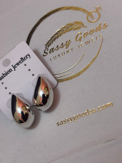 ✨Teardrop Stud Earrings