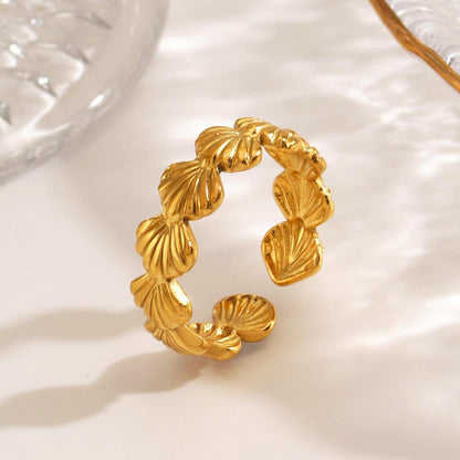 Shells in Sync Gold Ring