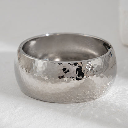 Steal the Show Bracelet